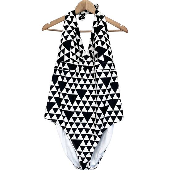 Beach Party Plus Size 22 Swimsuit One-Piece Halter Neck Geometric Summer Travel - Picture 1 of 10